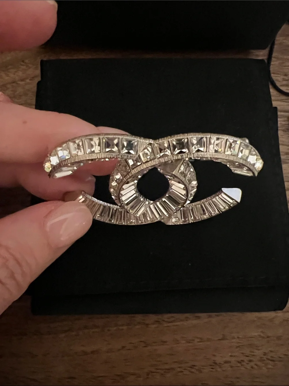 CHANEL signature cc